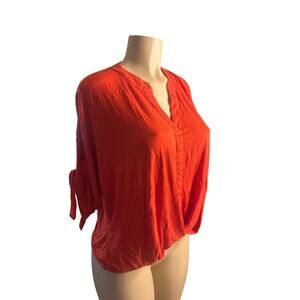 Women XS Anthropologie Akemi + Kin Red Shirt Tee Blouse Tie Sleeve Dolman